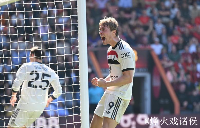 曼联与伯恩茅斯本场合计完成39次射门，创本季英超单场最高纪录